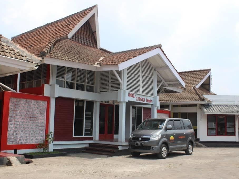 Lingga Guest House Jayagiri Lembang Eksteriør bilde